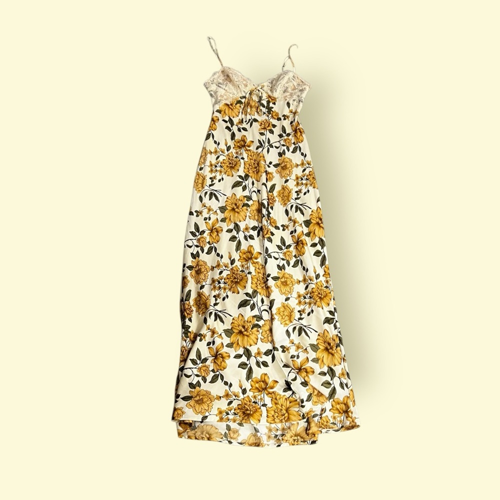 Floral Maxi Dress with Yellow Flowers
